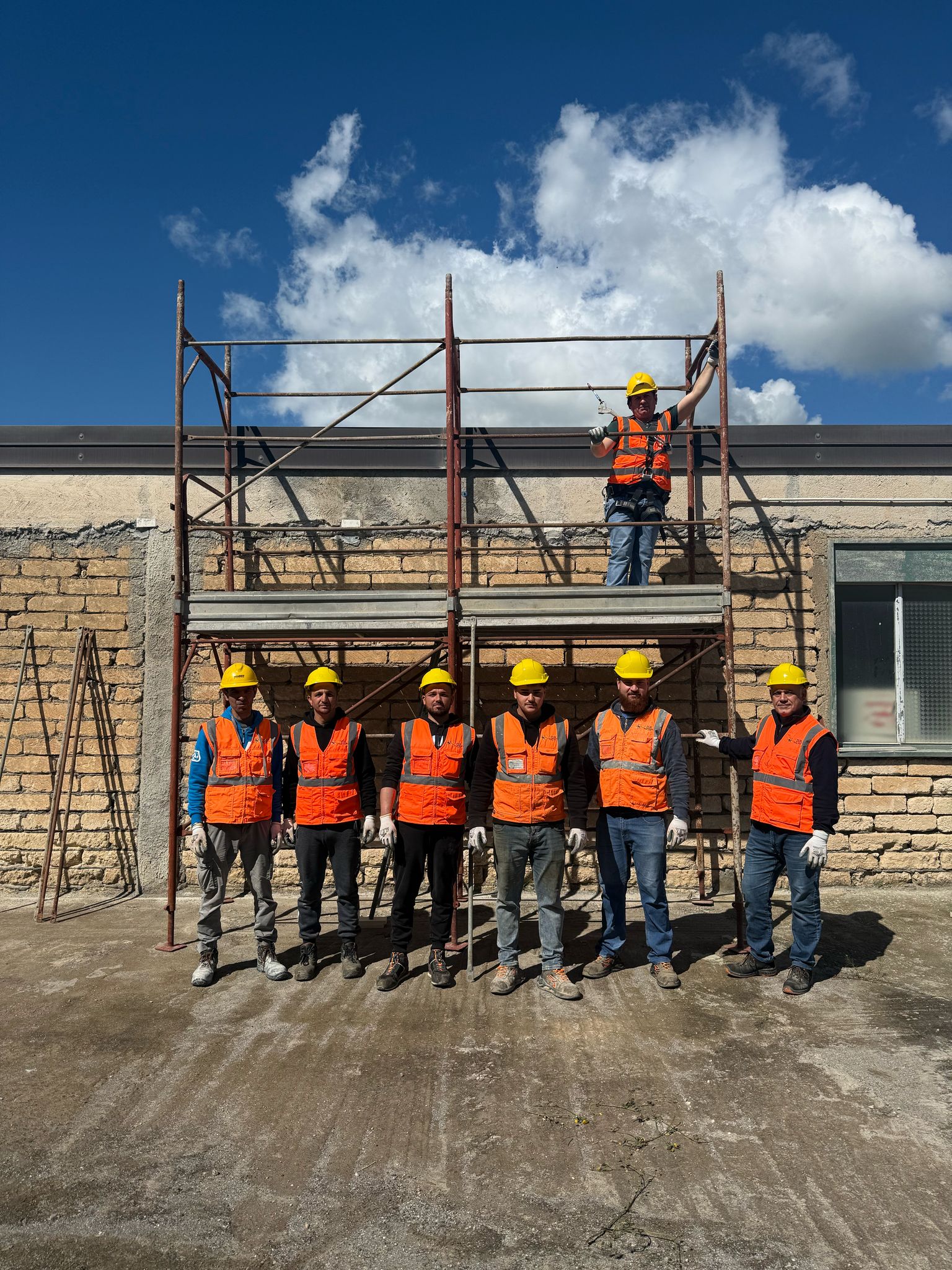 488868275_122095337546835459_185934922710172546_n